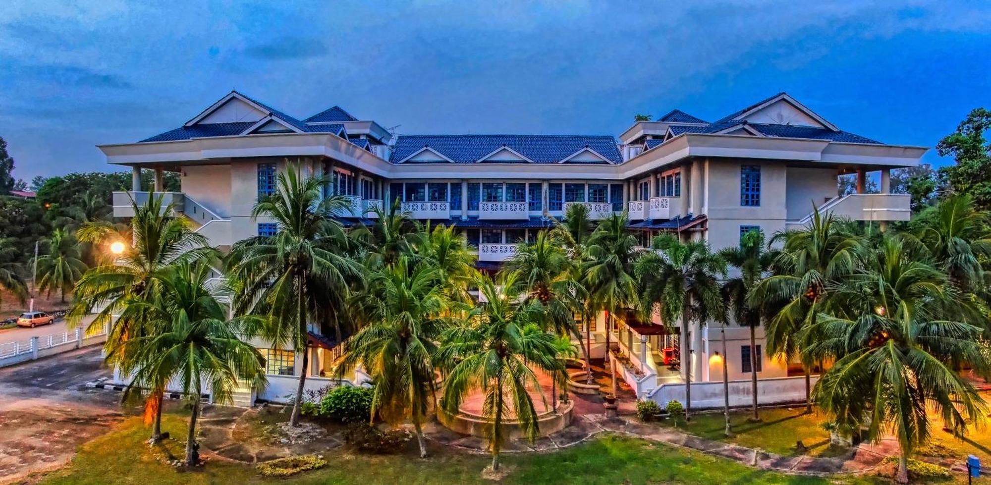 Long Sands Port Dickson Ngoại thất bức ảnh