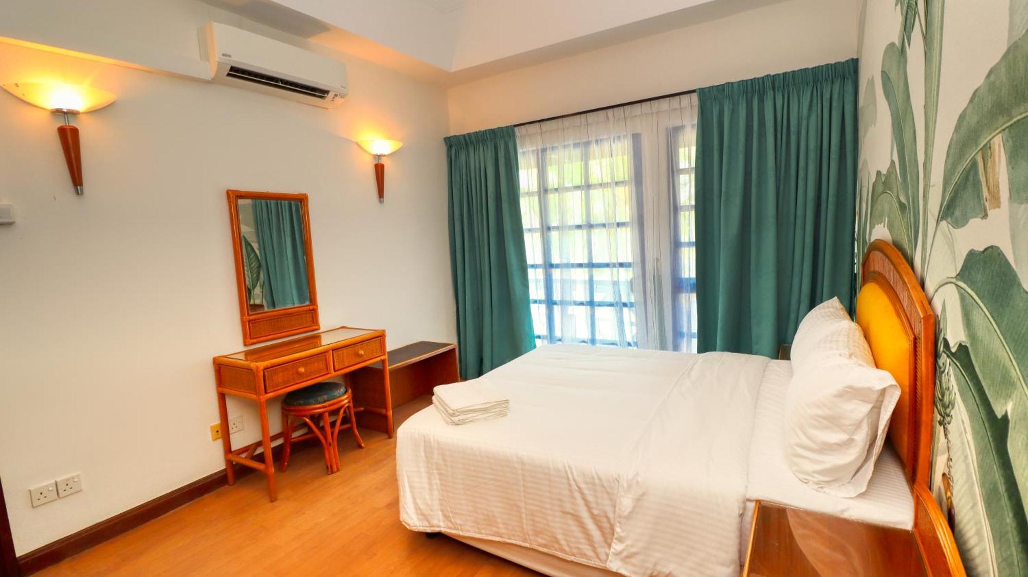 Long Sands Port Dickson Ngoại thất bức ảnh